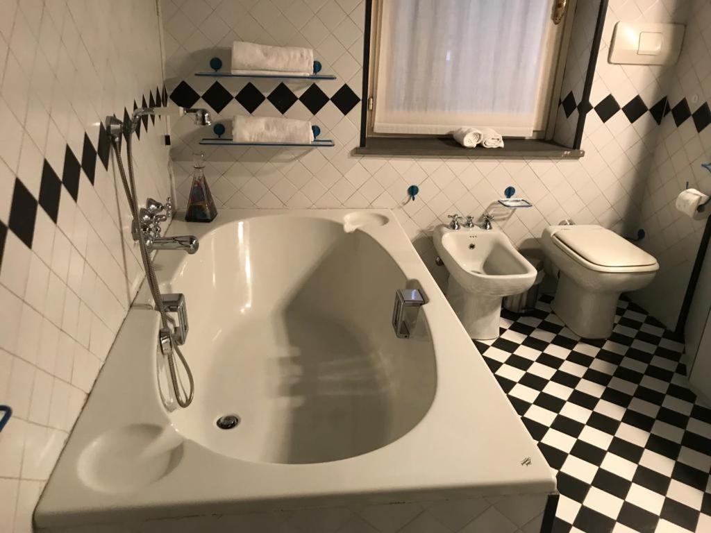 דירות Gatto Bianco Bergamo 9 מראה חיצוני תמונה